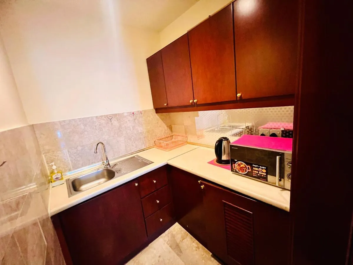 Kl Star Suite At Berjaya Times Square Куала-Лумпур 0*,
